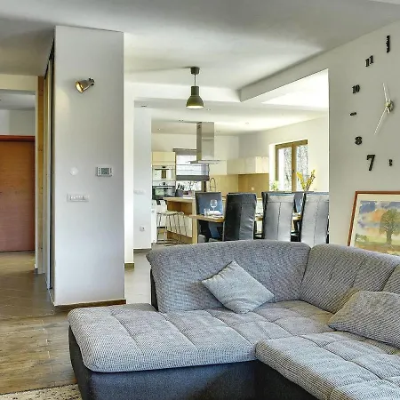 In Rovinj With Private Pool And Sea Nearby Rovinjsko Selo