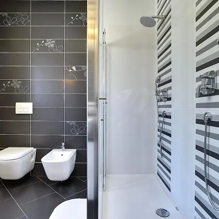 Spacious With Pool And Parasol In Rovinj Villa *